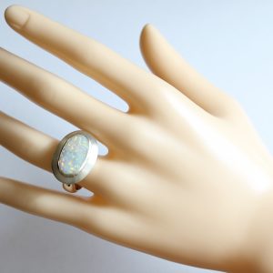 Light opal ring