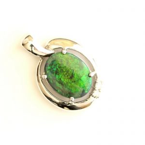 Natural solid black opal 2.37ct set in 18ct white gold